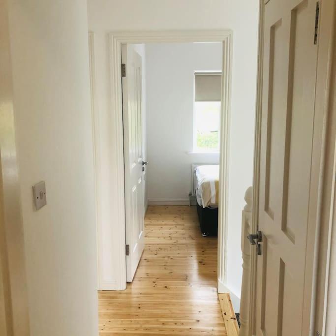 Townhouse Clifden: Located In The Heart Of Connemara Villa Exterior photo
