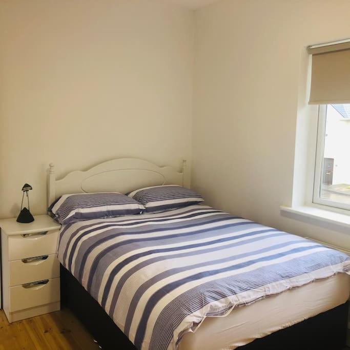 Townhouse Clifden: Located In The Heart Of Connemara Villa Exterior photo